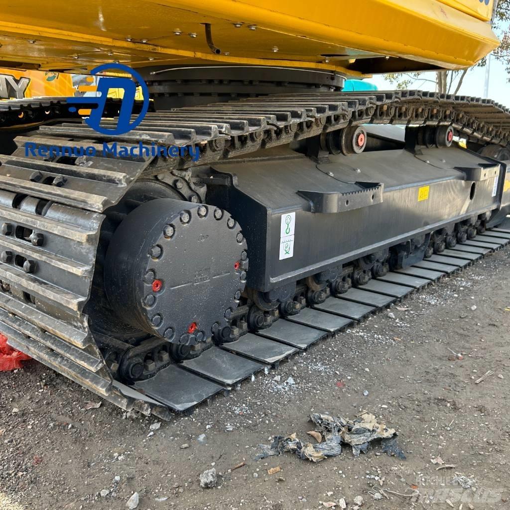 Komatsu PC200-8 Гусеничные экскаваторы