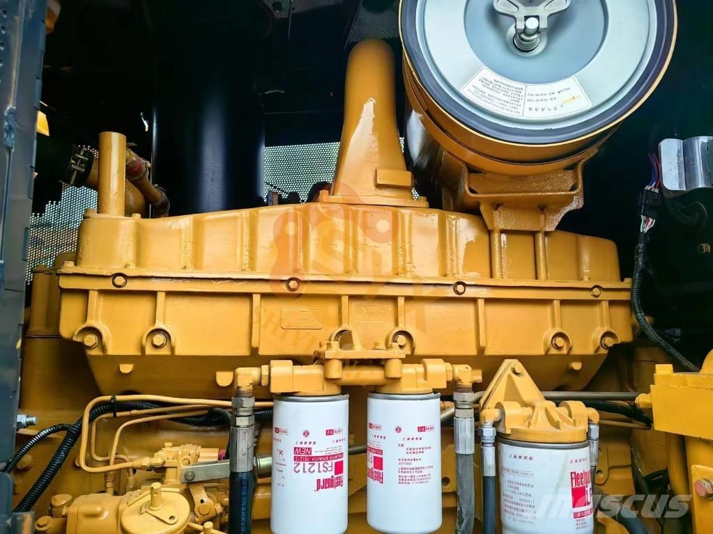 Shantui SD 32 Гусеничные бульдозеры