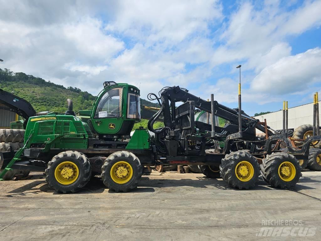 John Deere 1910G Форвардеры