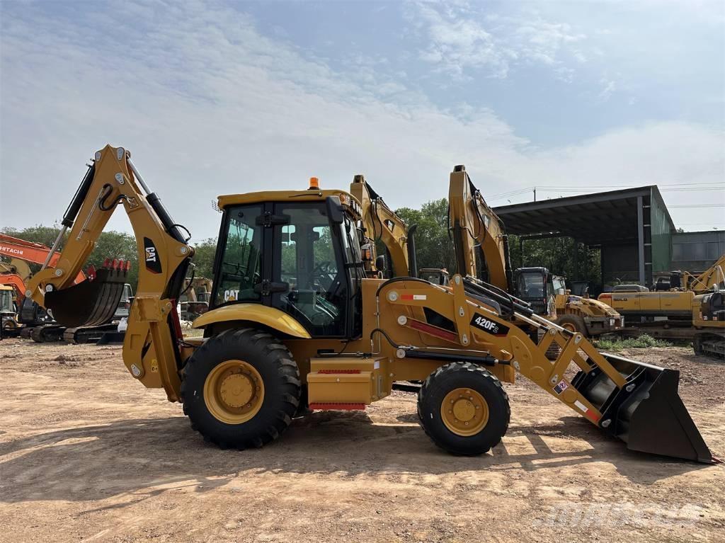 CAT 420 F2 Экскаваторы-погрузчики