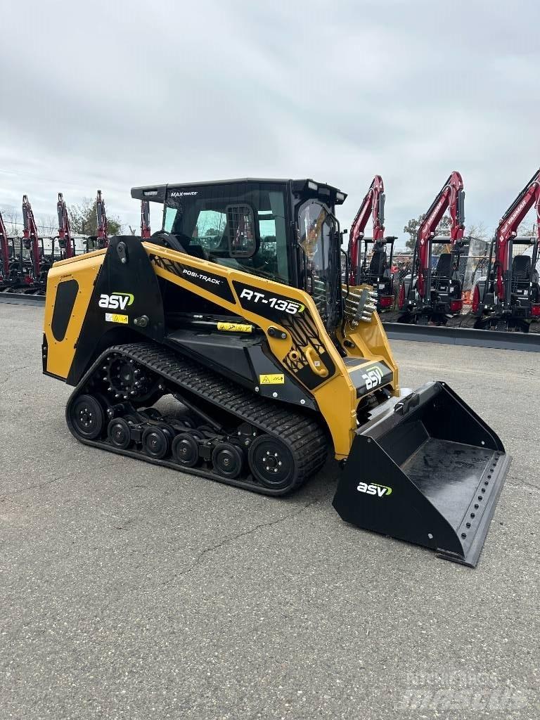 ASV RT135 Мини-погрузчики