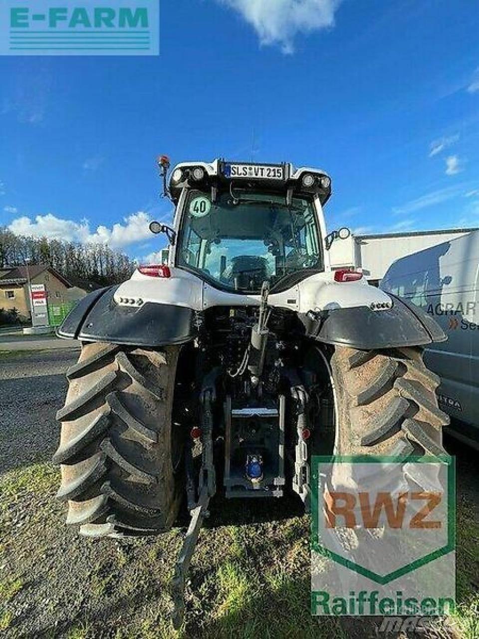 Valtra t215d Трактора