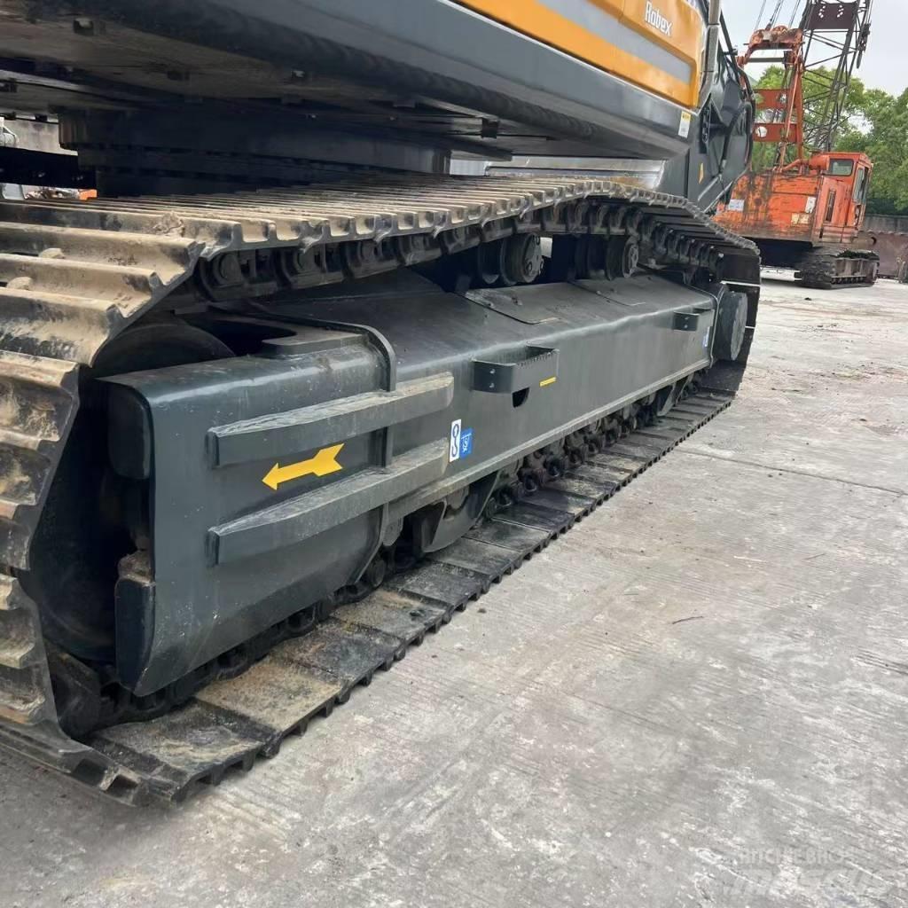 Hyundai R330LC Гусеничные экскаваторы