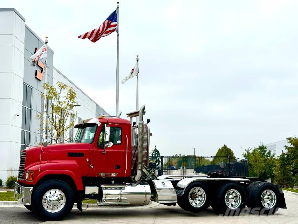 Mack CHU 613 Седельные тягачи