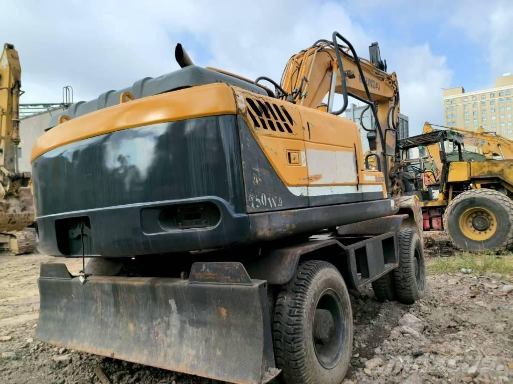Hyundai R150W-9 Колёсные экскаваторы