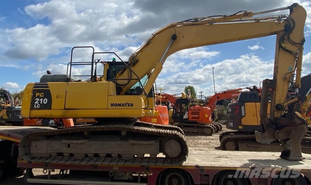 Komatsu PC 210 LC Гусеничные экскаваторы
