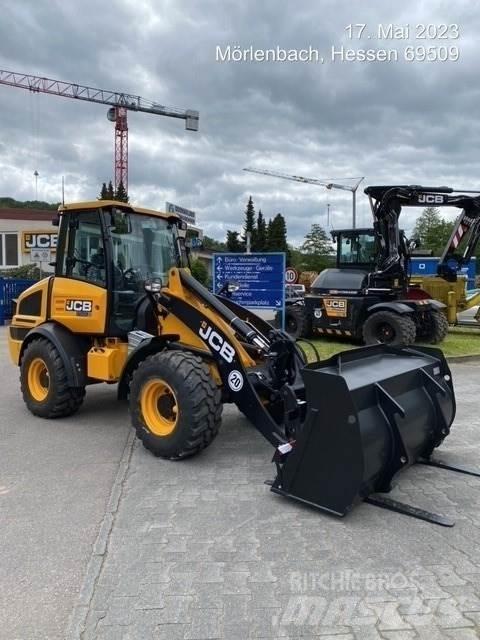 JCB 409 Фронтальные погрузчики