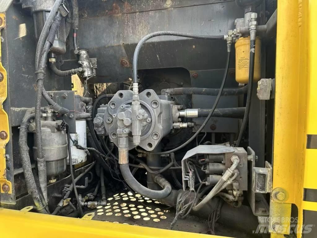Sumitomo SH200-5 Гусеничные экскаваторы