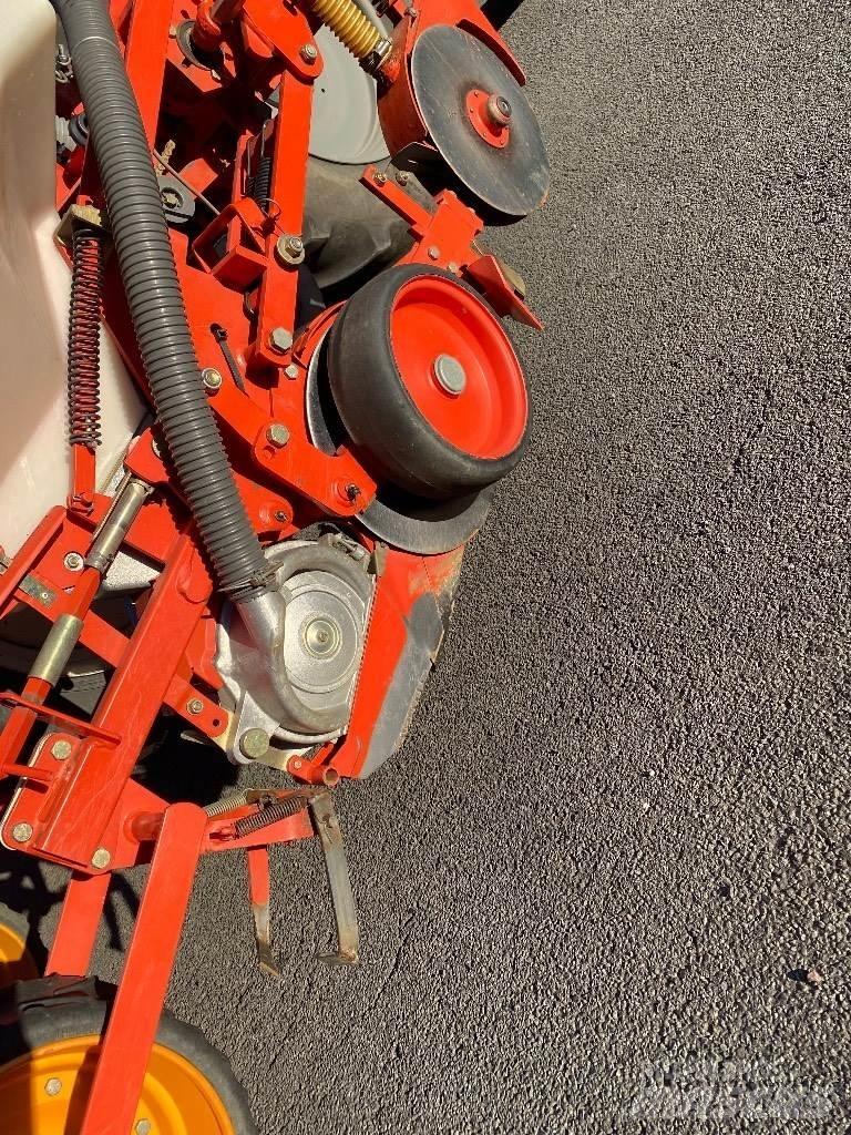 Kuhn Planter 2 Сеялки точного высева