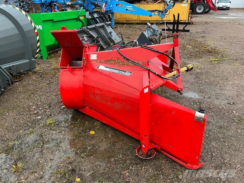 Esko 225 Снегоуборщики