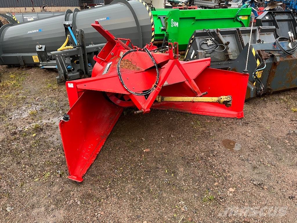 Esko 225 Снегоуборщики