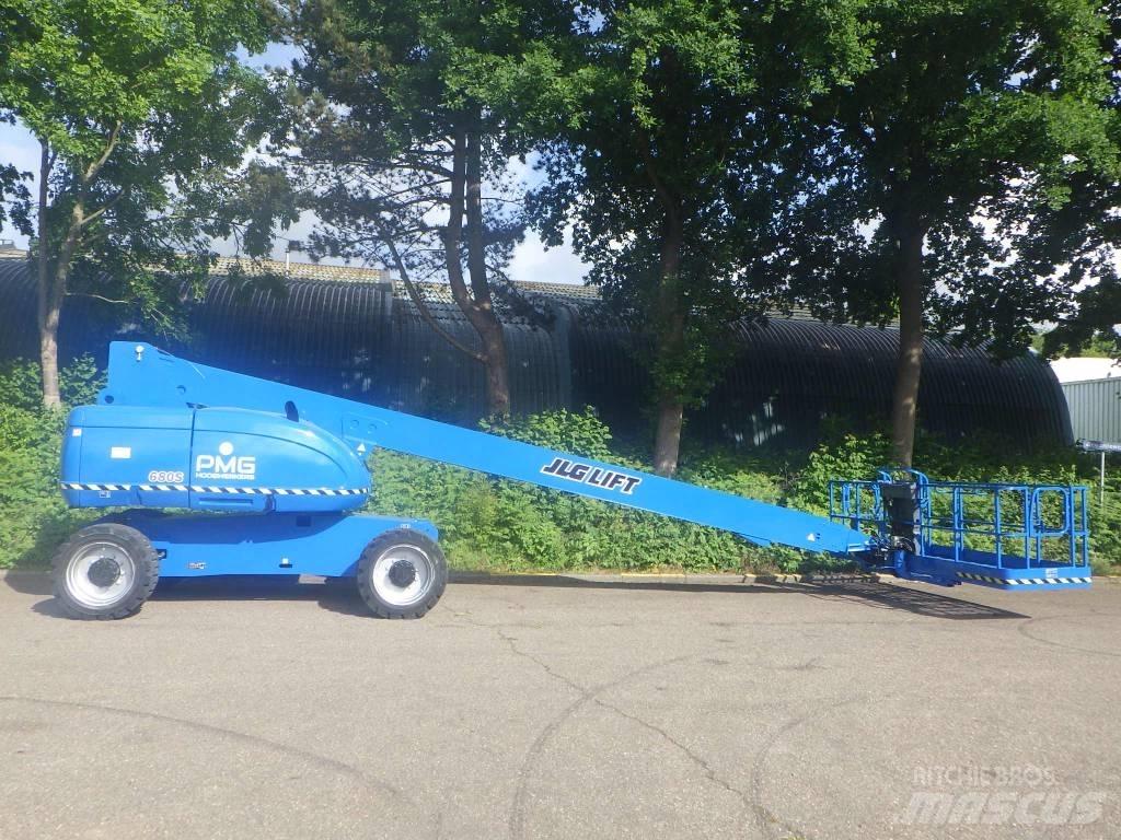 JLG 680S Телескопические подъемники