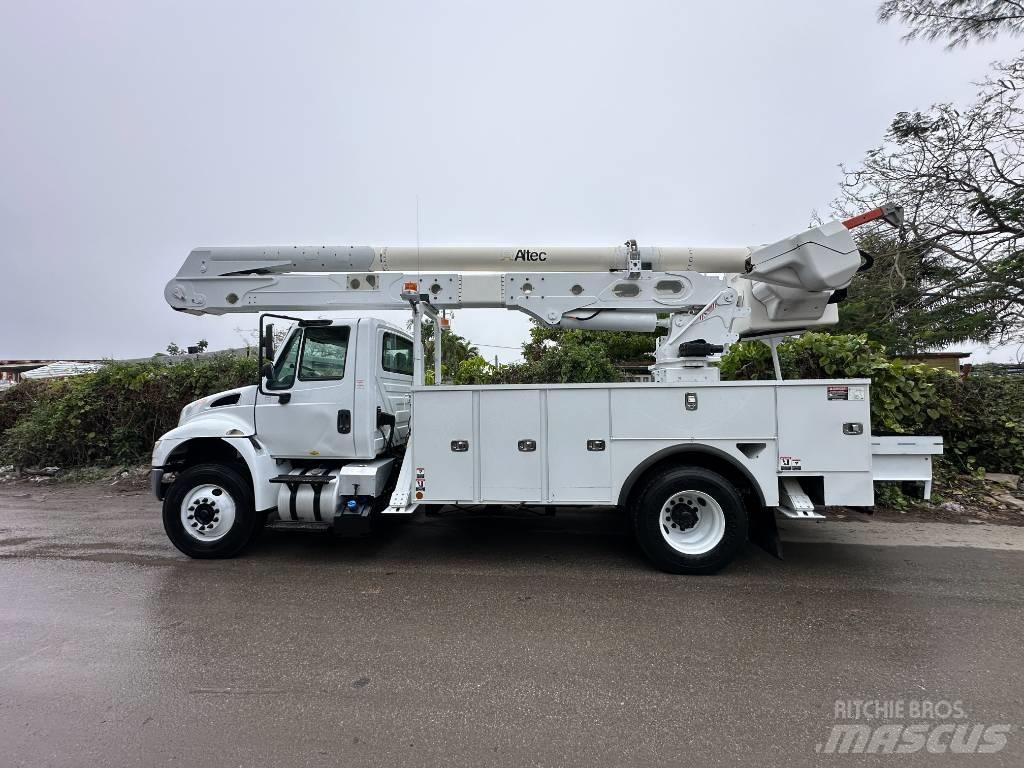 International 4300 Автовышки
