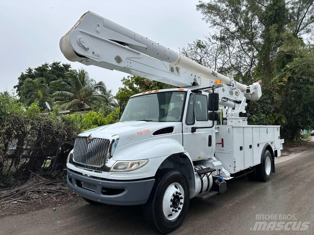 International 4300 Автовышки