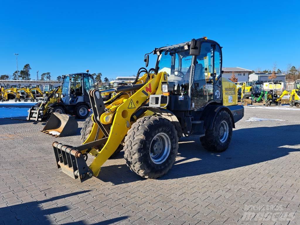 Wacker Neuson WL70 Фронтальные погрузчики