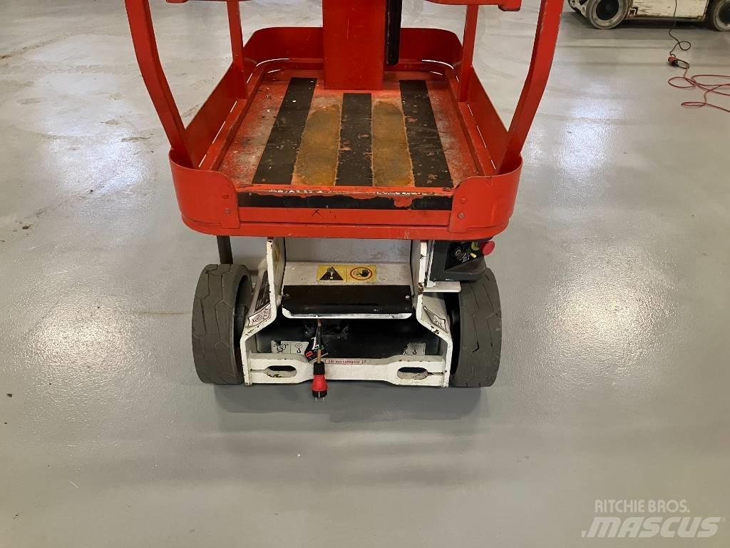 JLG 1230 ES Вертикальные мачтовые подъемники