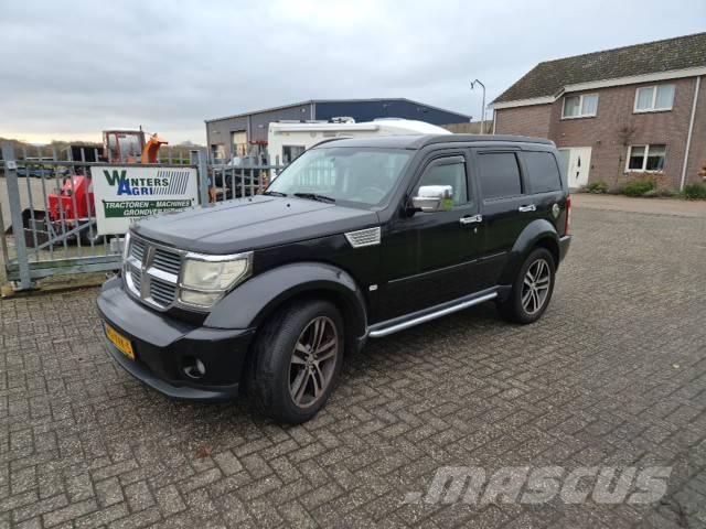 Dodge Nitro Легковые автомобили