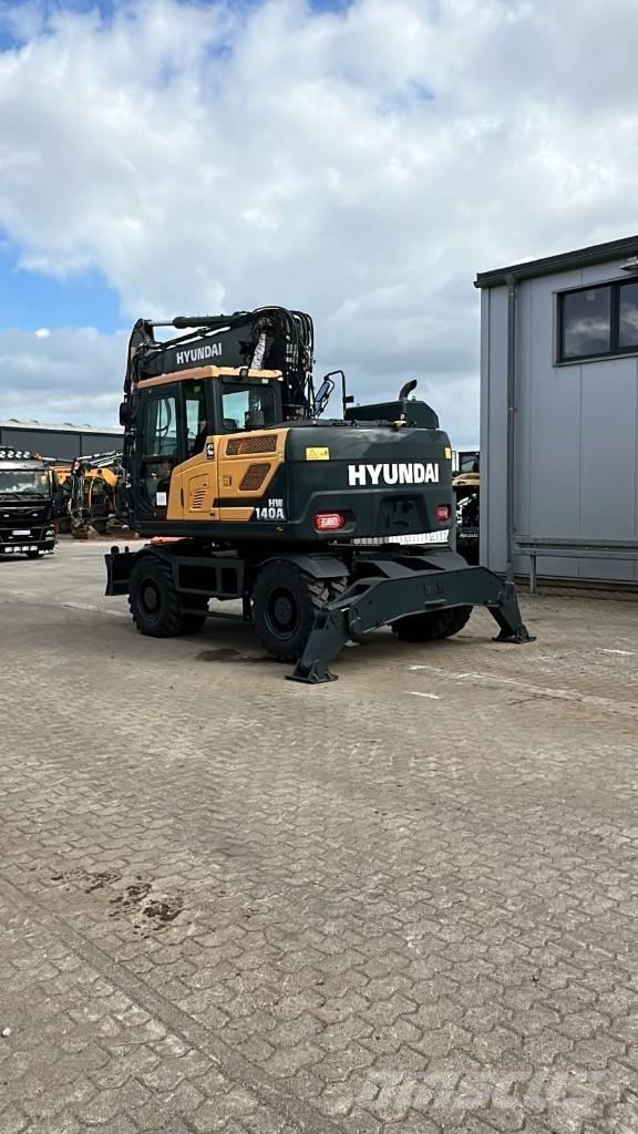Hyundai HW 140 A Колёсные экскаваторы