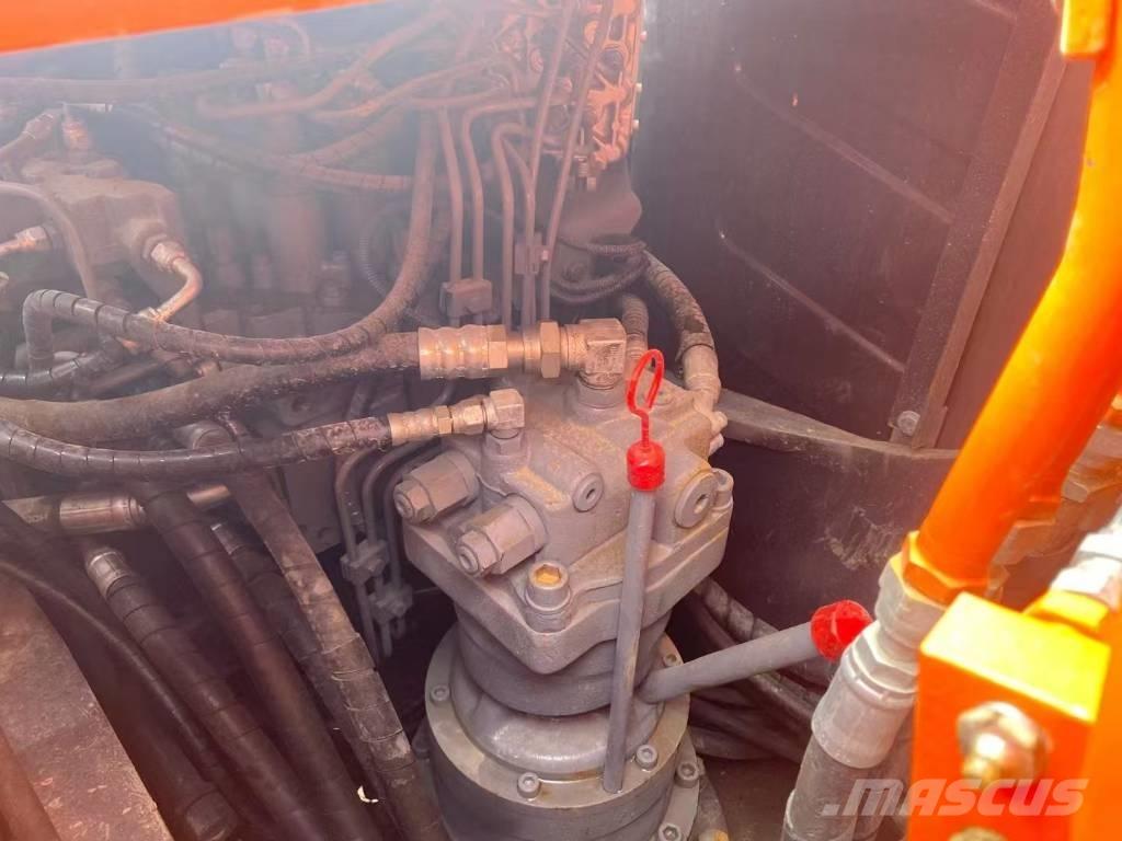 Hitachi 120 Гусеничные экскаваторы