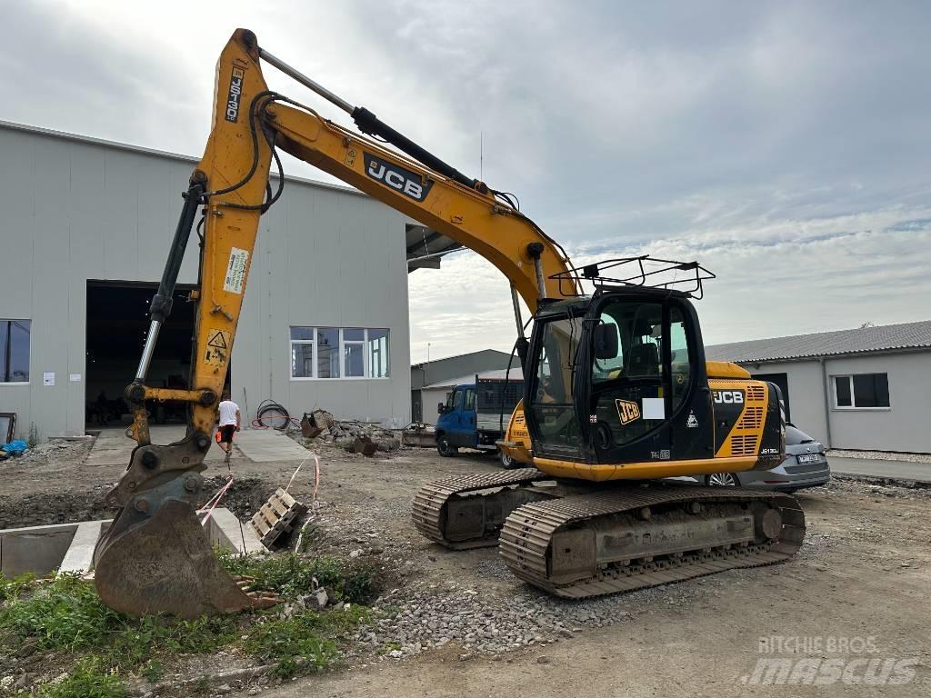 JCB JS 130 LC Гусеничные экскаваторы