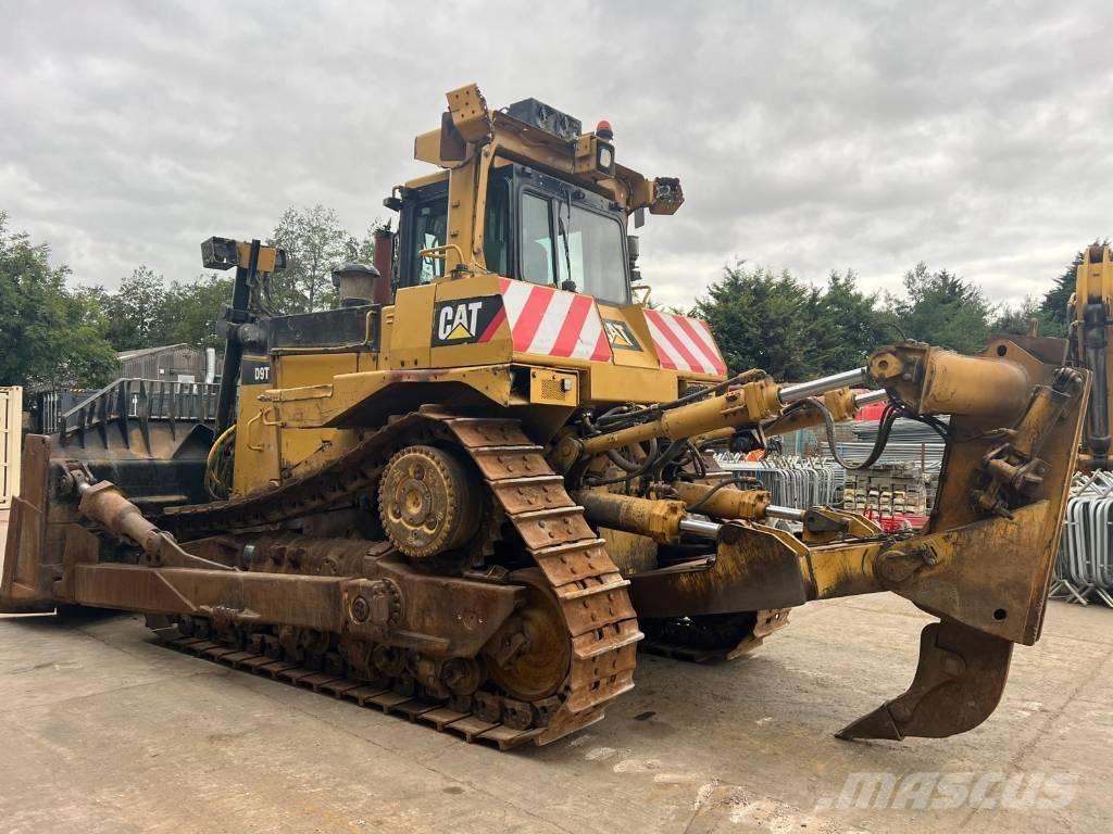 CAT D 9 T Гусеничные бульдозеры