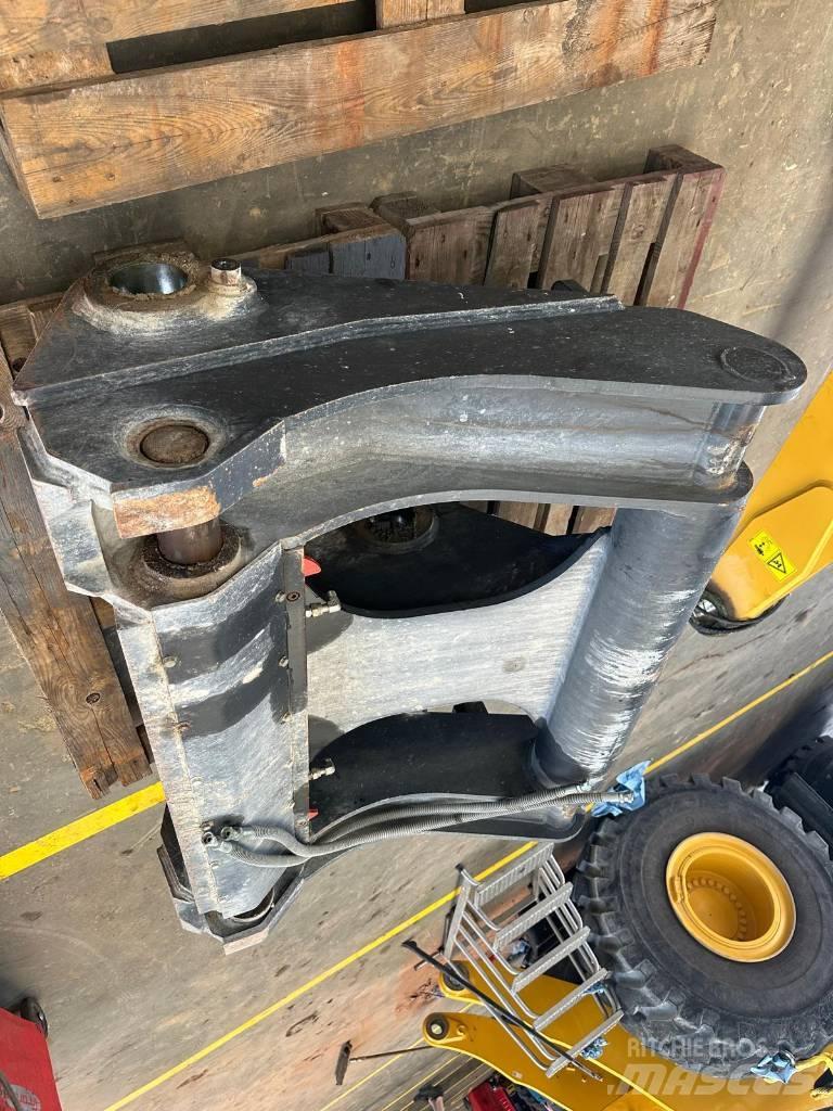 Komatsu WA 475-10E0 Квик-каплеры
