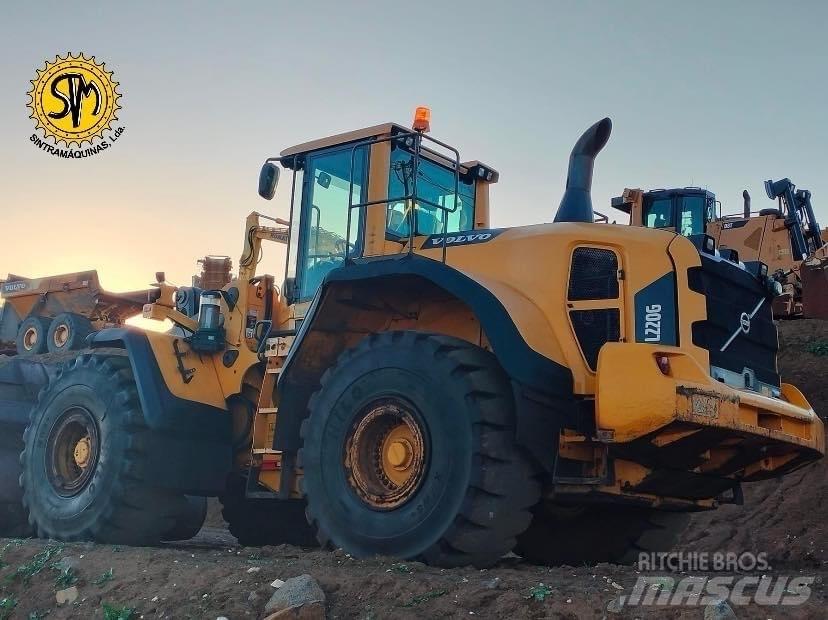 Volvo L 220 G Фронтальные погрузчики