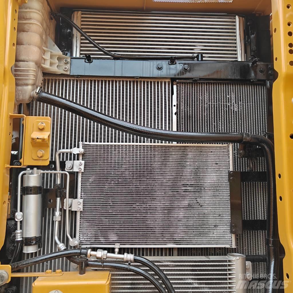 CAT 320 Гусеничные экскаваторы