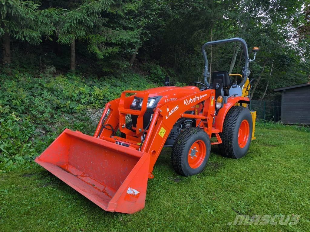 Kubota L1-382 HST Трактора