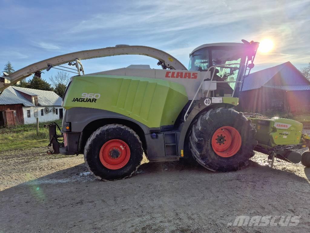 CLAAS Jaguar 960 4WD Самоходные кормоуборочные комбайны