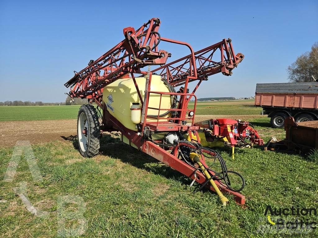 Hardi Commander Прицепные опрыскиватели