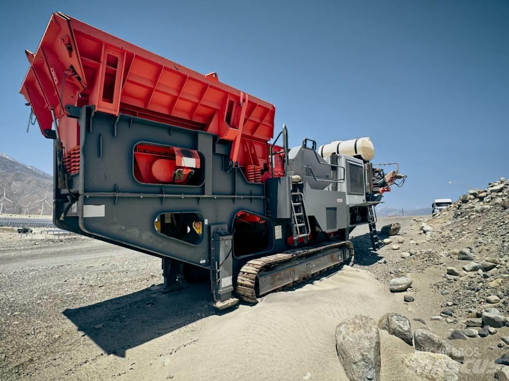 Sandvik QJ 341 Дробилки