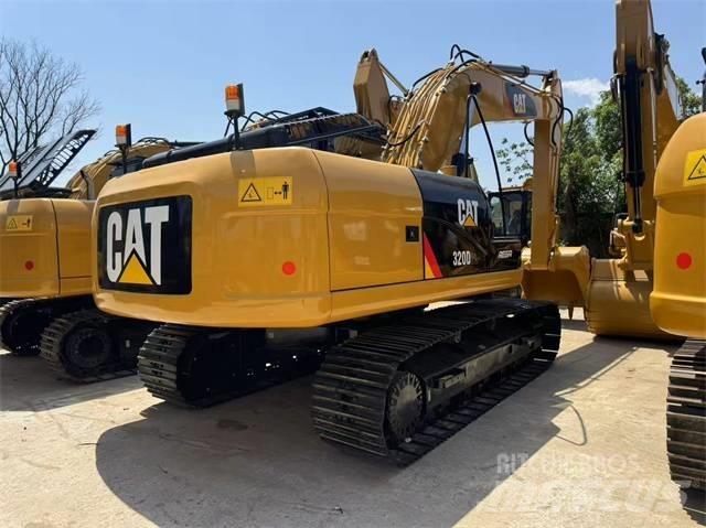 CAT 320 D Гусеничные экскаваторы