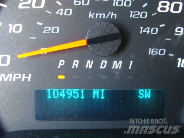 Chevrolet G3500 Изотермический фургон