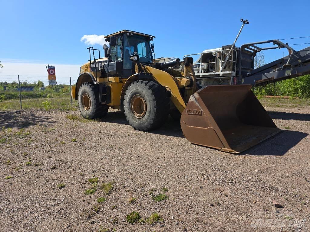CAT 966 M Фронтальные погрузчики