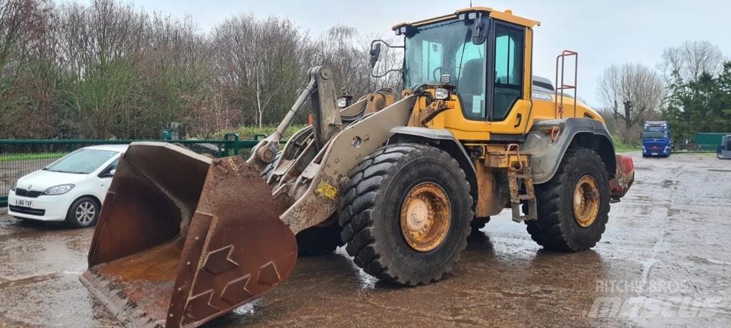 Volvo L 120 H Фронтальные погрузчики