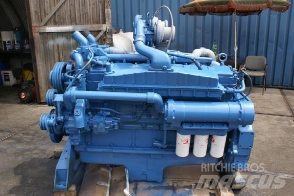 Cummins VTA 28 Двигатели