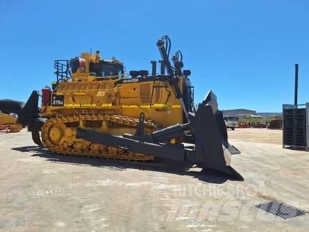 Komatsu D 375 A-8 Гусеничные бульдозеры