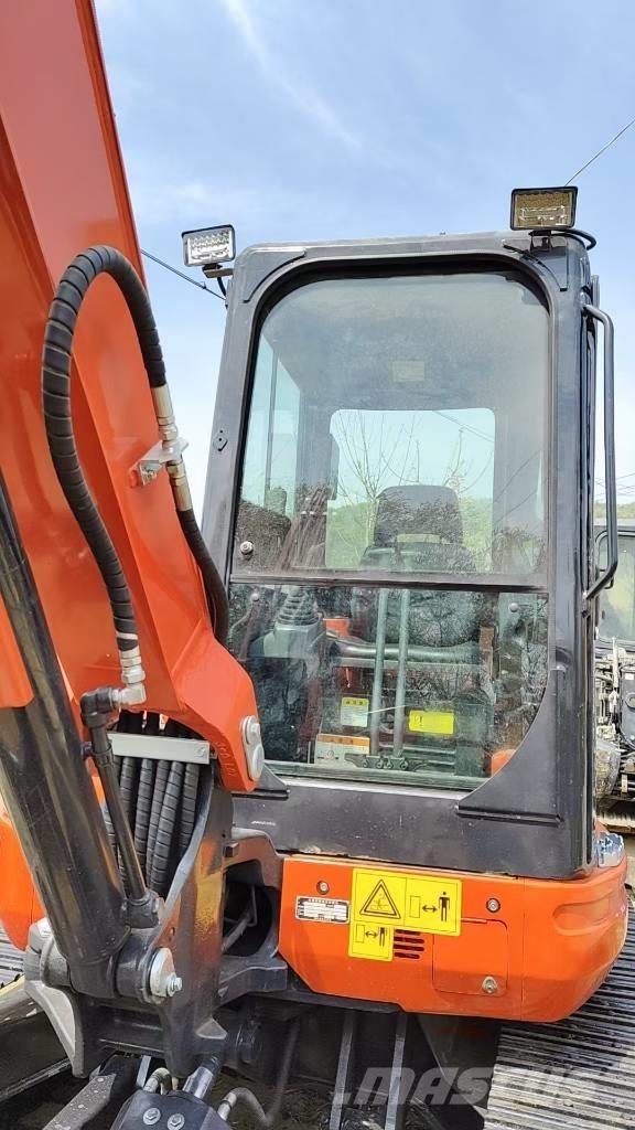 Kubota KX 155 Мини-экскаваторы