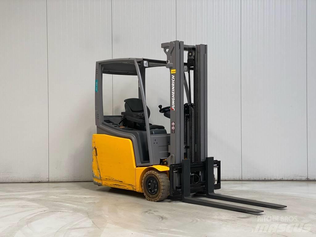 Jungheinrich EFG216k Электропогрузчики