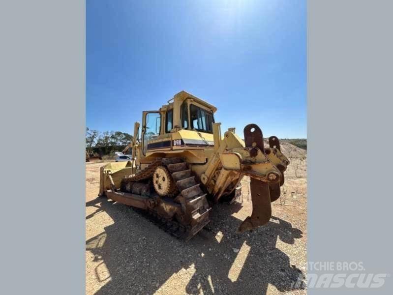 CAT D6H Гусеничные бульдозеры