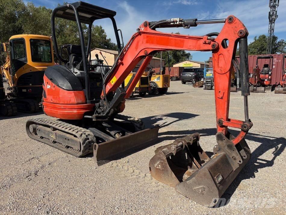 Kubota U 20-3 Мини-экскаваторы
