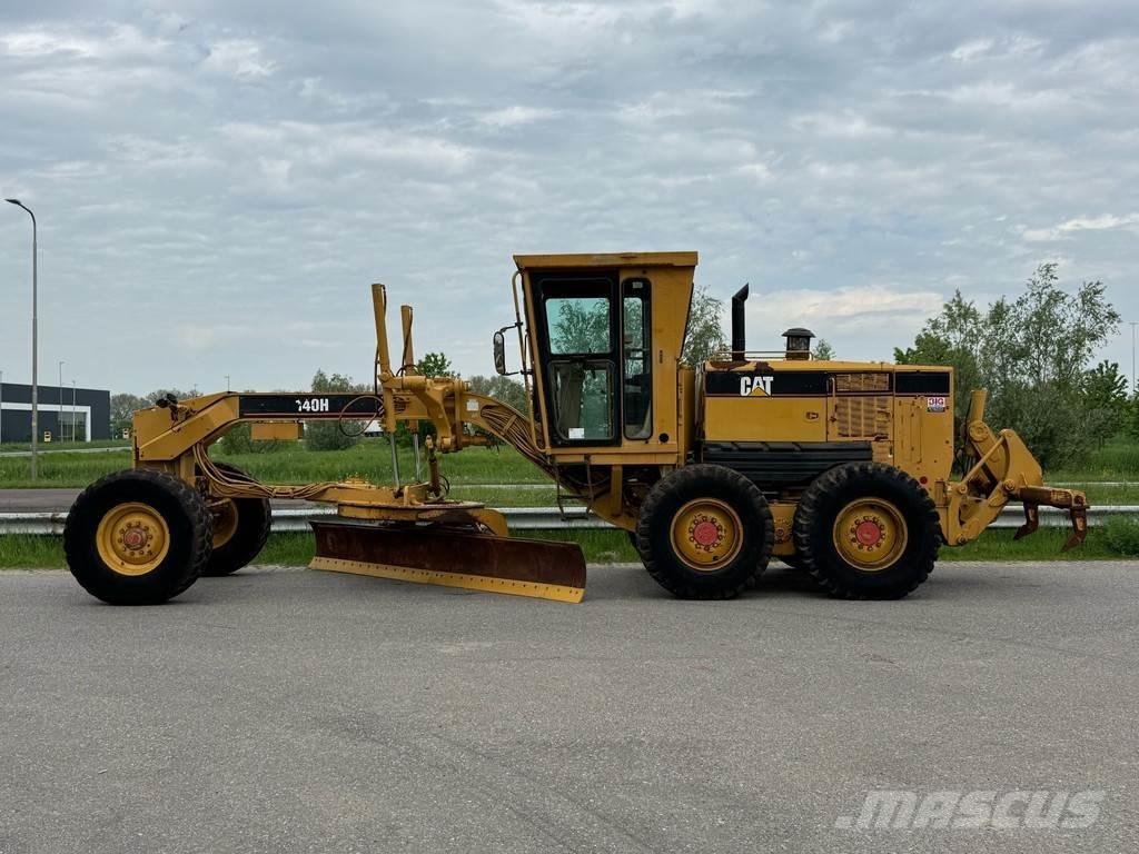 CAT 140H Грейдеры