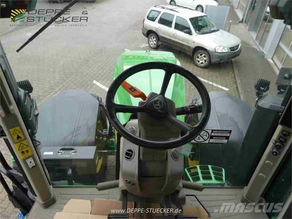 John Deere 7R 330 Трактора