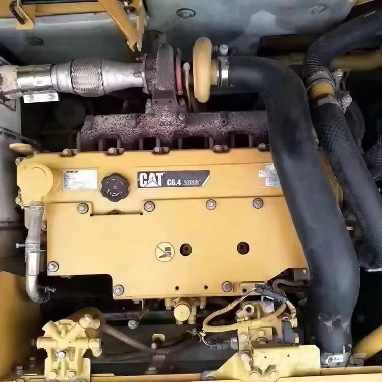 CAT 325 D Гусеничные экскаваторы
