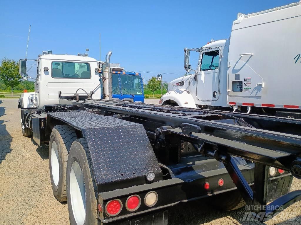 Mack RD 688 S Мусоровозы