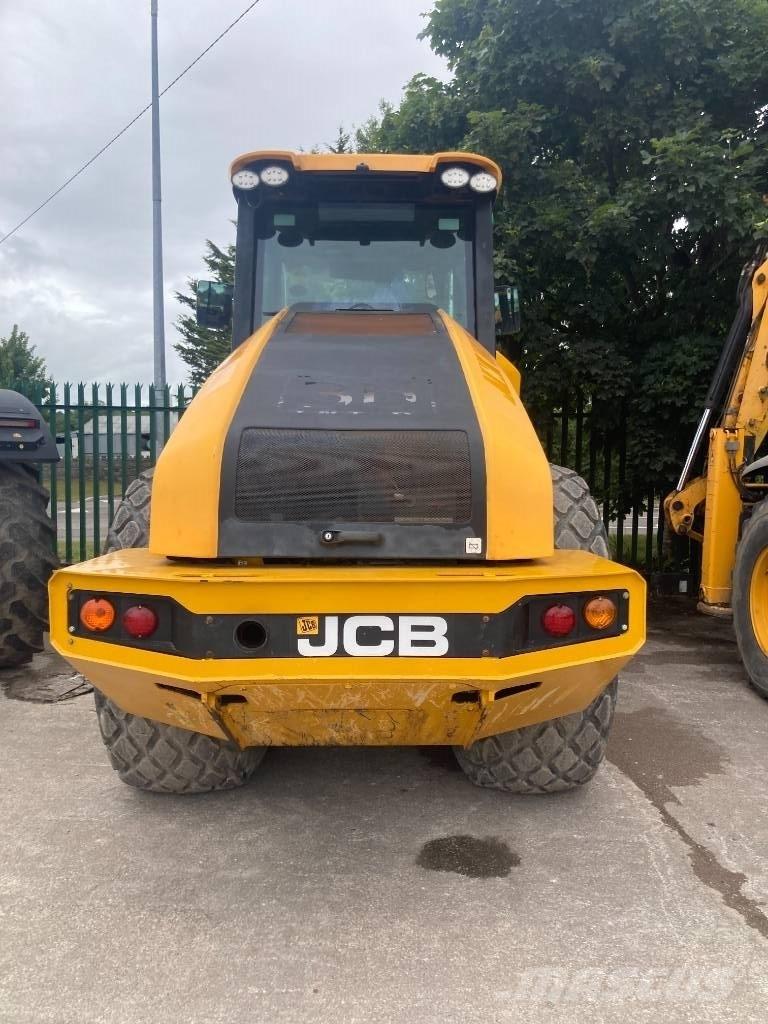 JCB VM137 2015 Грунтовые катки