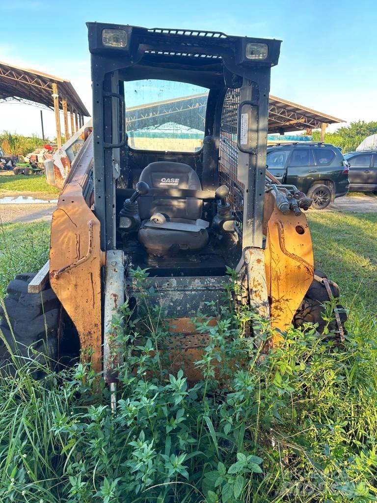 CASE SR 250 Мини-погрузчики