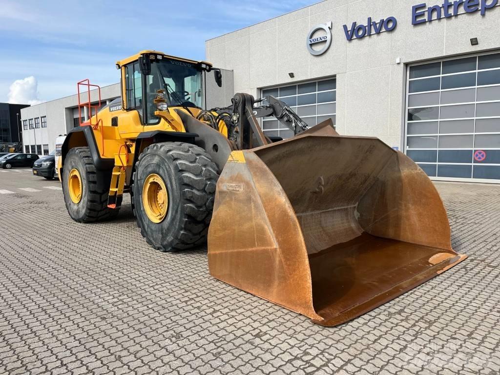 Volvo L220H Фронтальные погрузчики