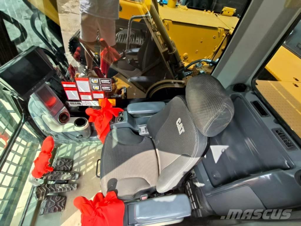 CAT 340 D L Гусеничные экскаваторы